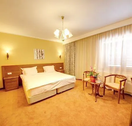 House Of Dracula Hotel Poiana Brasov