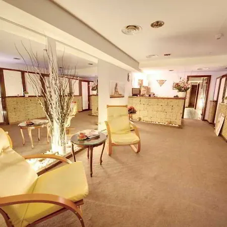 House Of Dracula Hotel Poiana Brasov